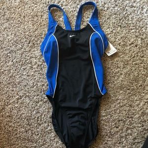 Brand new nike one piece swimsuit